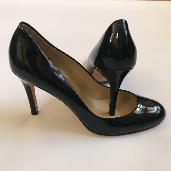 Ann Taylor Shoes - {Ann Taylor} Black Patent Leather Heels Size 8 EUC
